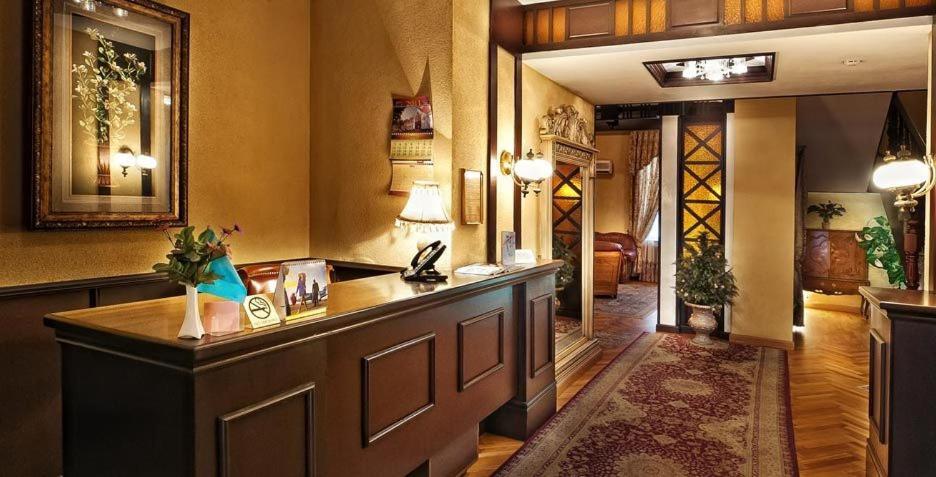 Merey Hotel Karaganda Ngoại thất bức ảnh