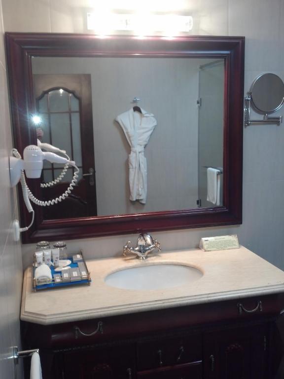 Merey Hotel Karaganda Phòng bức ảnh